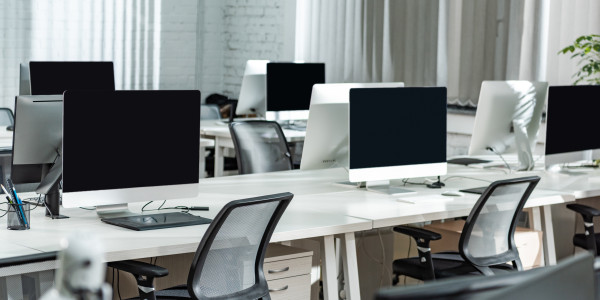 Reformas Integrales de Naves Industriales Sant Martí Sarroca · Diseño de Espacios de Trabajo Optimizados
