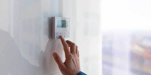 Reformas Integrales de Oficinas y Despachos en Penedès i Garraf · Instalación Domótica y Automatización